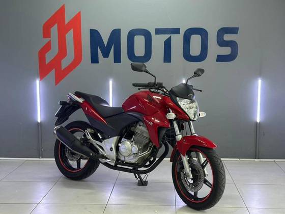 HONDA CB 300R 